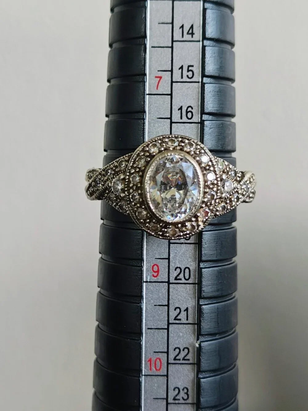 Vintage Quartz Art Deco Filagree Ring